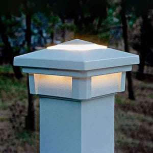 Dekor Savona Post Cap Light - Intrinsic White w/Top Light & 4 Sides Lit