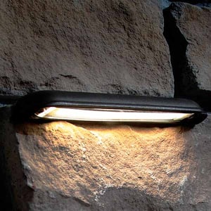 Hardscape & Retaining Wall Light by Dekor