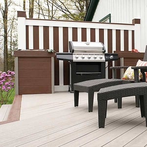 Trex Transcend Decking - Earth Tones Collection - Gravel Path with Fire Pit