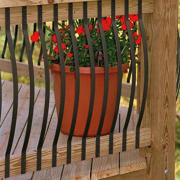 Deckorators Arc Aluminum Balusters On Rail