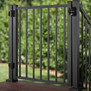 Trex Signature Adjustable Aluminum Gate - Closed