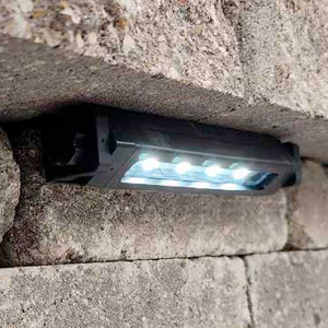 Adjustable Angle Hardscape Light