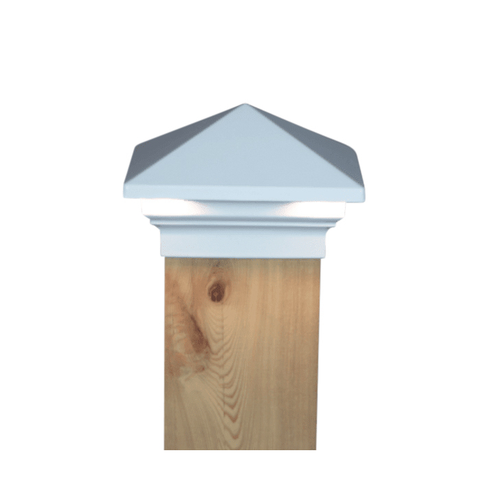 Aurora Venus LED Deck Light - White