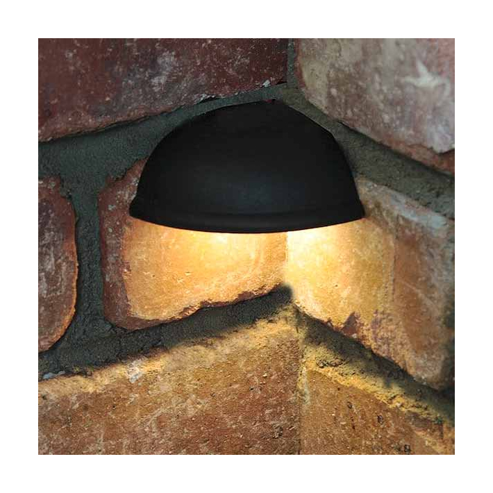 Dekor Hardscape Corner Down Light Installed