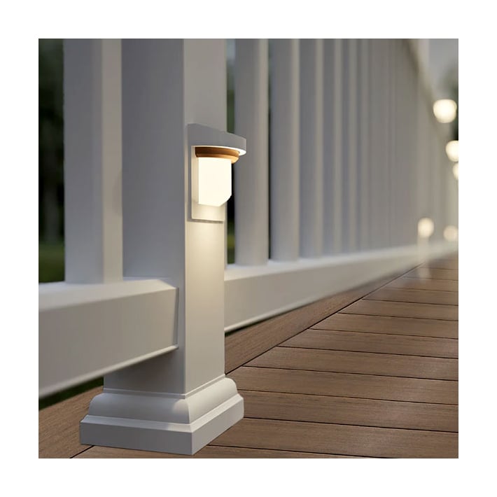 Timbertech Reversible Accent Light - Matte White Installed