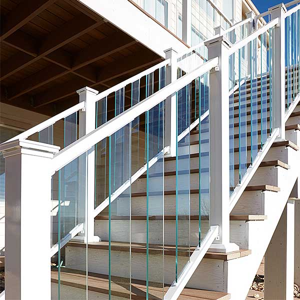 Fortress Al13 6' Top/Bottom Rail - White Installed