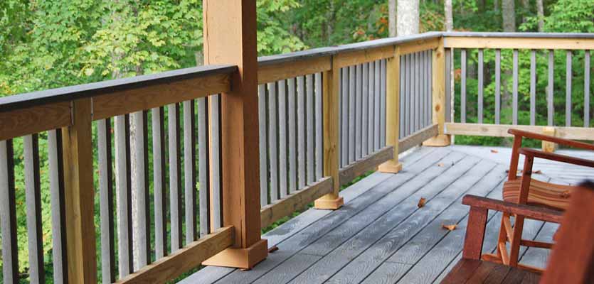 wood deck railing